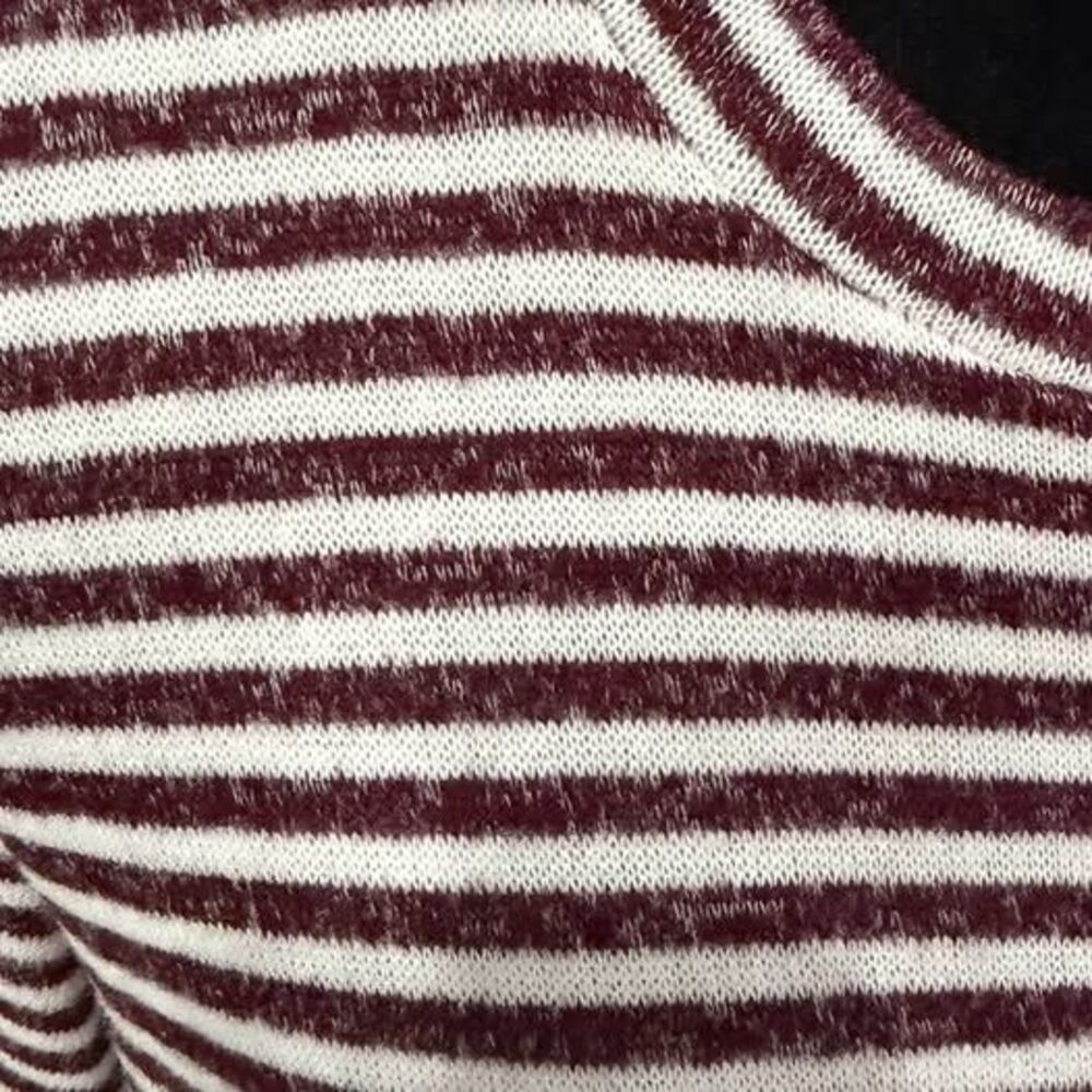 Red Cotty Striped Bell Sleeve Top Size L - Picture 5 of 7